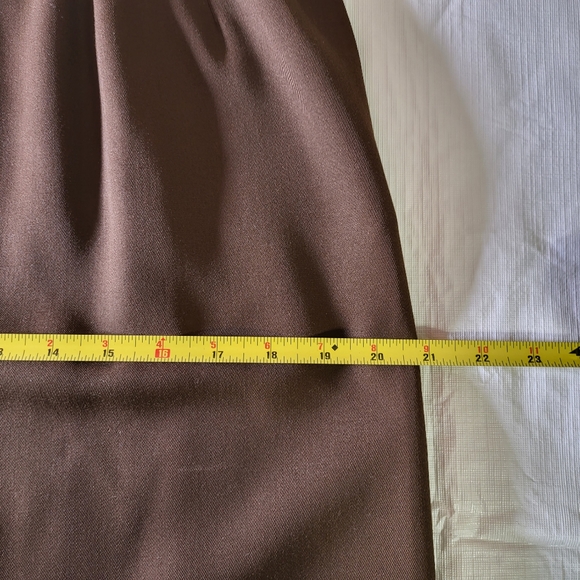 SOLD Authentic Vintage 1980s Valentino Miss V Wool Skirt . - Picture 8 of 12